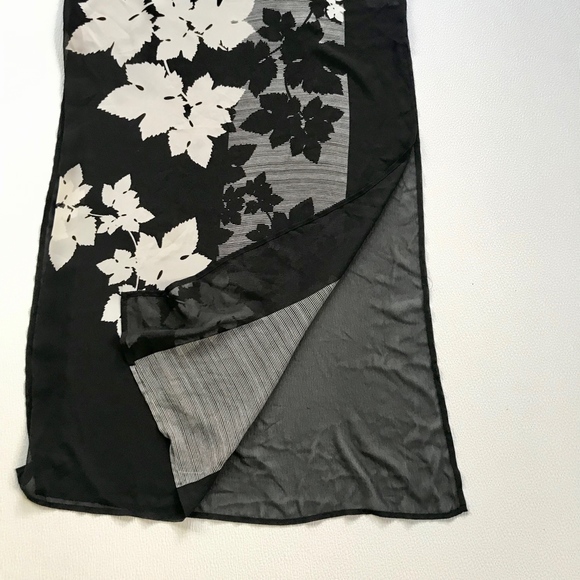 🍁 Vince Camuto Sheer Black Floral Tunic Top - Picture 5 of 8